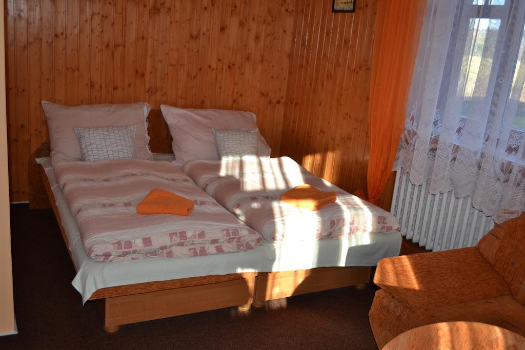 Penzion U Mlyna Рейвиз Номер фото